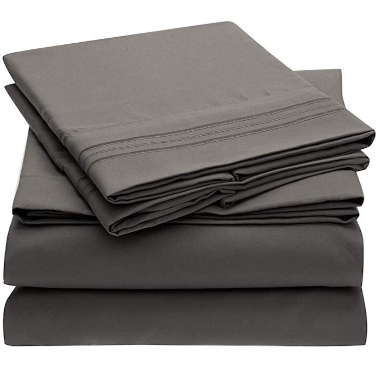 Mellanni Bed Sheet Set