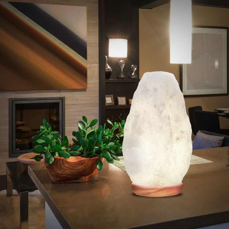 WBM Himalayan White Salt Lamp