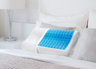PharMeDoc Memory Foam Pillow With Cooling Gel
