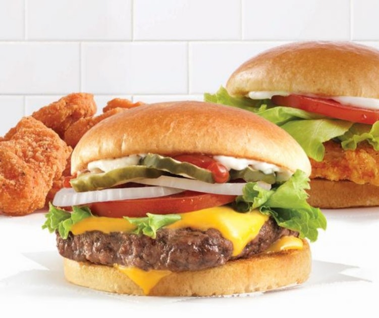 What Is Wendy’s 2 for 5 Deal? Here’s All The Menu Items Included In It