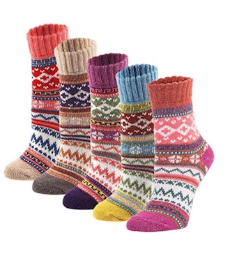 YZKKE Women's Thick Knit Crew Socks (5-Pack)
