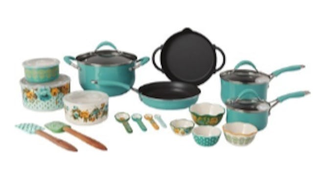 The Pioneer Woman 24-Pc. Cookware Set