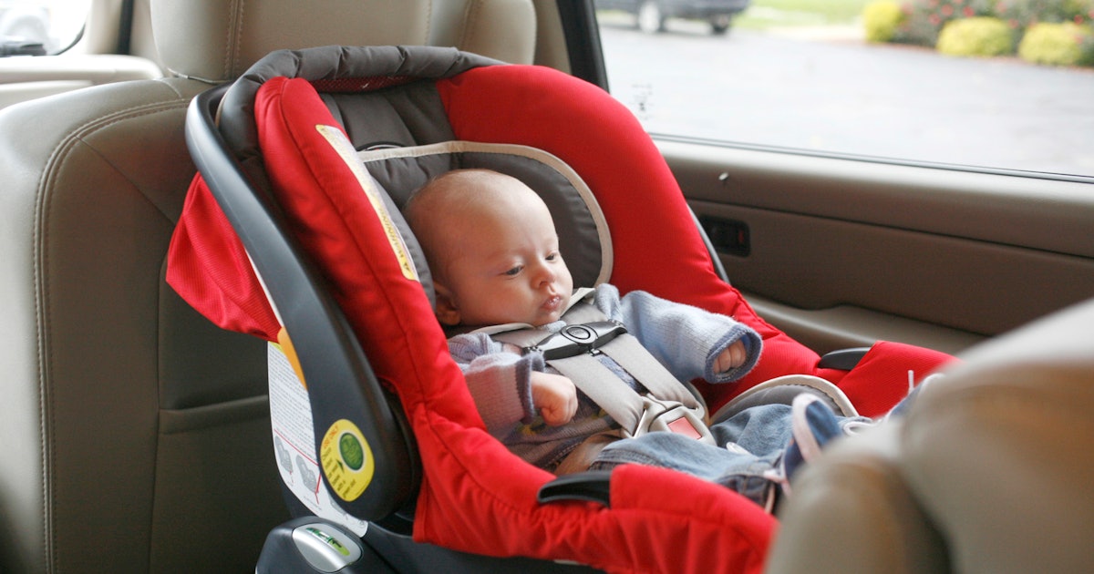 Can Babies Wear Coats In Car Seats There Are Safer Ways To Stay Warm - Car Seat Coats For Infants