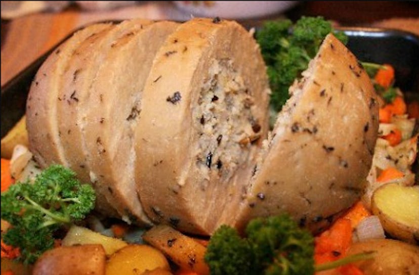 Basic tofurky recipe from What's Cooking America makes this meat replacement entree easy to cook