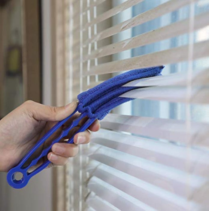 Hiware Window Blind Cleaner Duster Brush