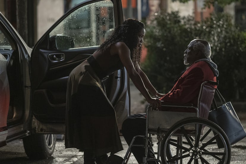 Regina King and Louis Gossett Jr. as Angela Abar and her grandfather in 'Watchmen'