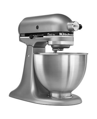 KitchenAid 4.5 Quart Classic Plus Stand Mixer 