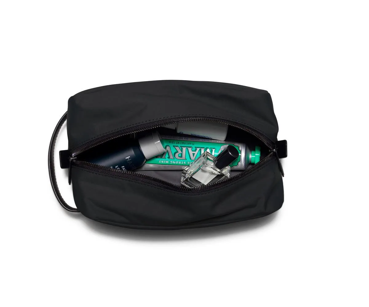 4 Expert Holiday Packing Tips That Will Take The Stress Out Of Travel