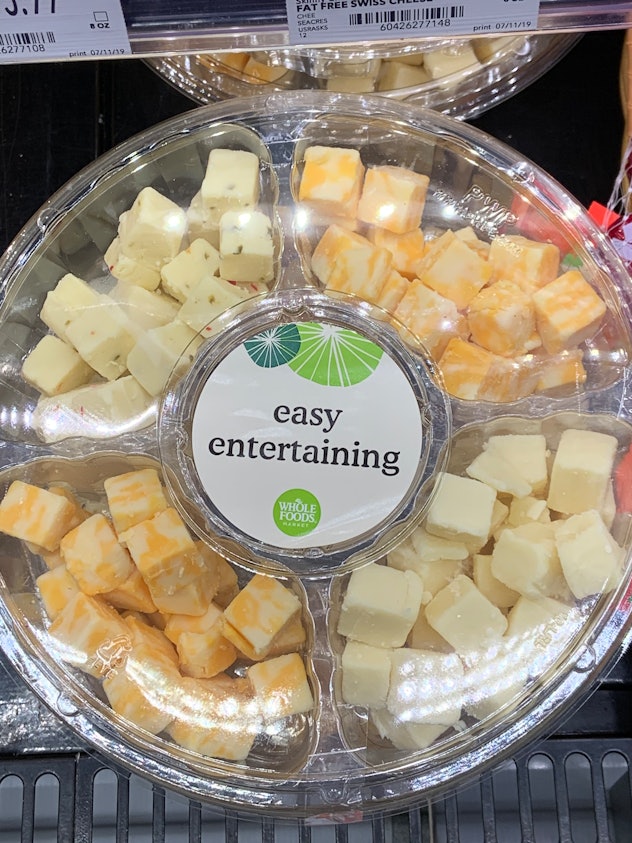 Whole Foods Easy Entertaining Cheese Tray from Whole Foods