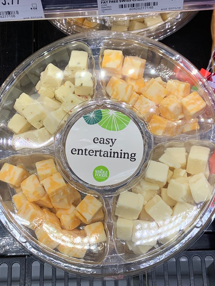 Whole Foods Easy Entertaining Cheese Tray