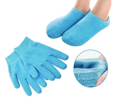 Pinkiou Moisturizing And Gloves Socks Set
