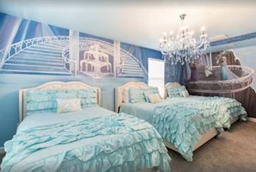 'Frozen'-themed bedrooms fill this vacation rental