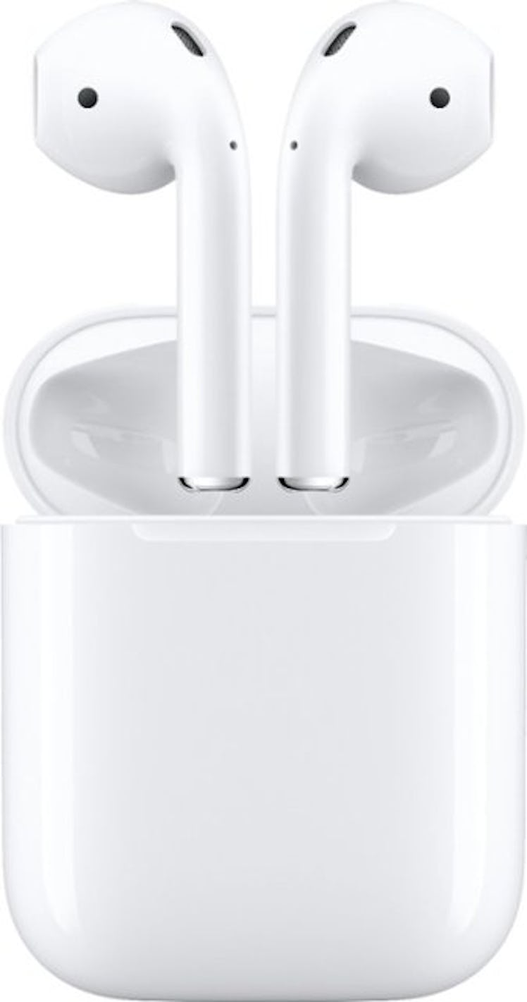 Apple AirPods with Charging Case (Latest Model)