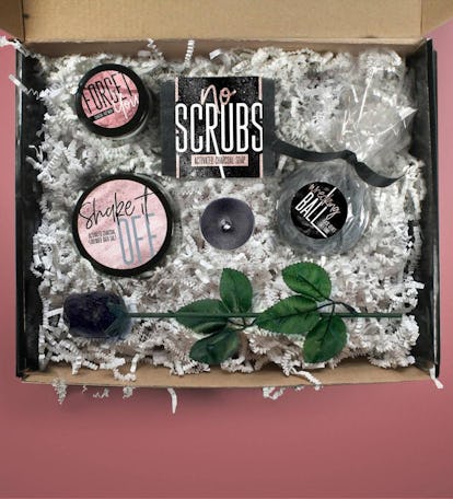 12 Gifts To Give Your Friend After Her Breakup To Make Her Feel Loved If you can honestly define to yourself the reason you have the gift then it will help you to know if you really need to take it back. 12 gifts to give your friend after her