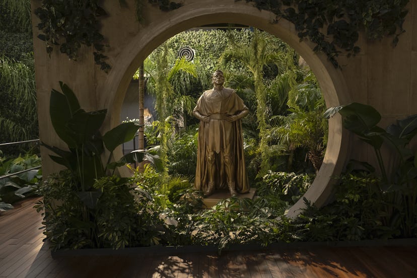 Statue of Adrian Veidt in Watchmen