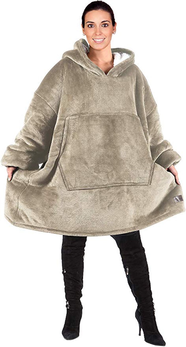 Catalonia Oversized Hoodie Blanket