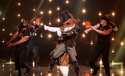 'The Masked Singer' fan theories point to clues that comedian Wayne Brady is The Fox.
