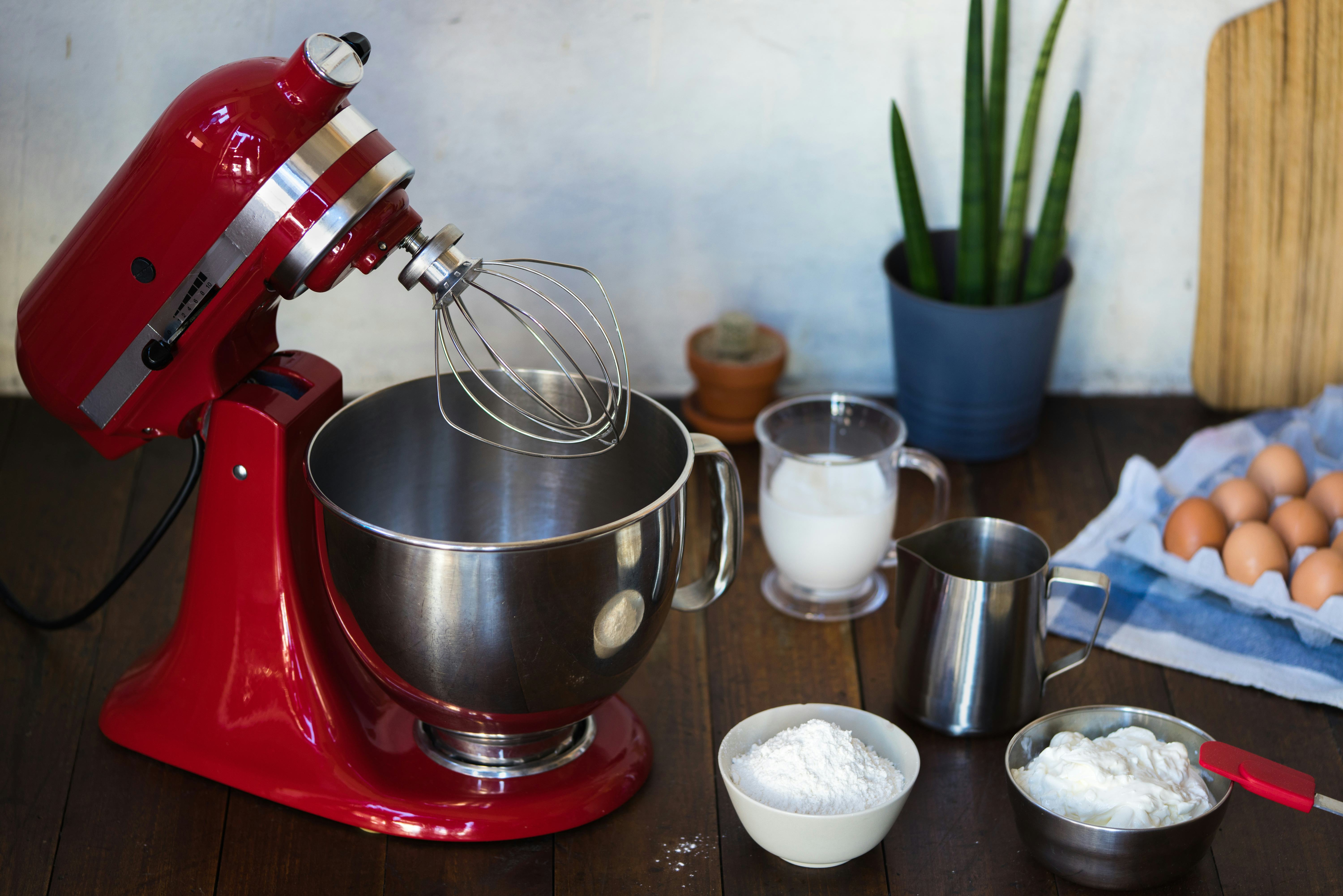 The 4 Best Stand Mixers Under $100