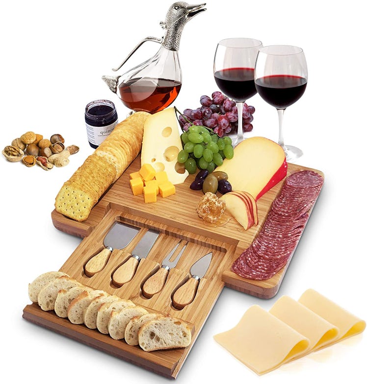 Home Euphoria Natural Bamboo Cheese Board