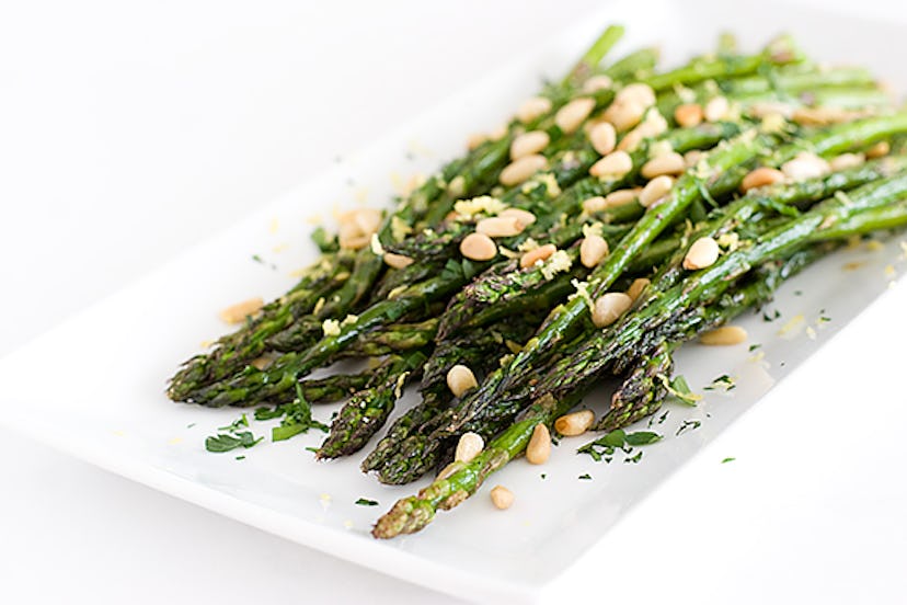 sheet pan thanksgiving sides, roasted asparagus pine nuts