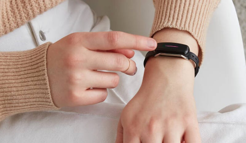 Long distance heartbeat best sale bracelet