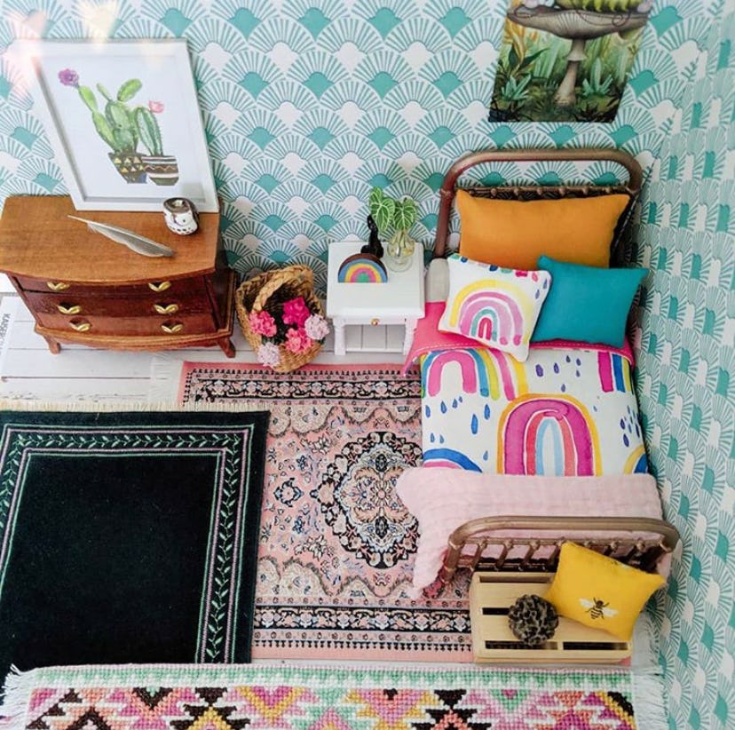 20 Dollhouse Instagram Accounts You *Need* to Follow