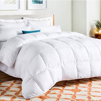 LINENSPA All-Season White Down Alternative Quilted Comforter