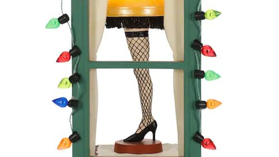 The 'a christmas story' leg lamp ornament is your new "major award" The 'A Christmas Story' Leg Lamp Ornament Is Your New "Major Award"