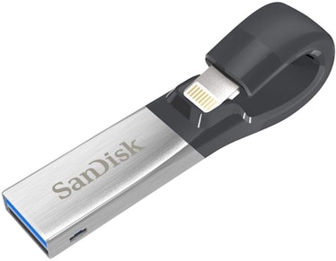 SanDisk 32GB iXpand Flash Drive for iPhone and iPad