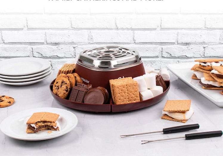 Nostalgia Stainless Steel S'mores Maker