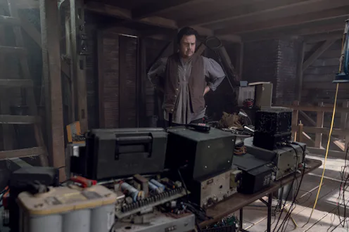 Josh McDermitt as Dr. Eugene Porter in The Walking Dead Season 10, Episode 6