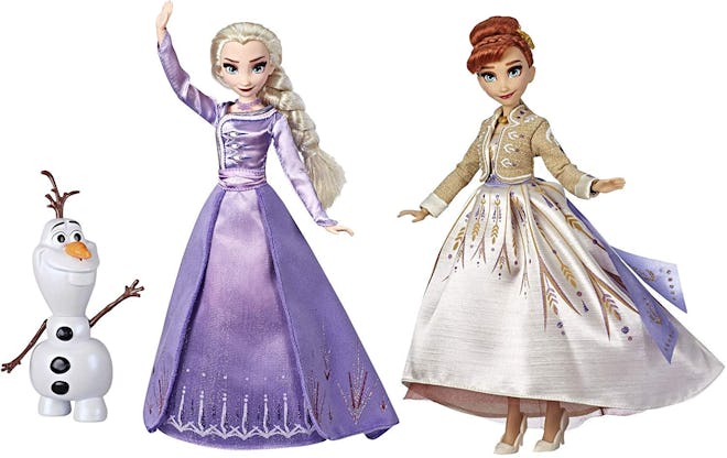 Frozen Disney Elsa, Anna, & Olaf Deluxe Fashion Dolls