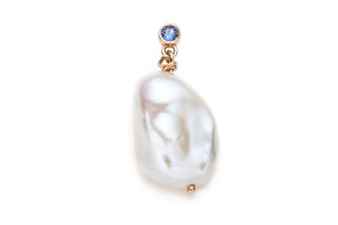 Sapphire Pearl Earring