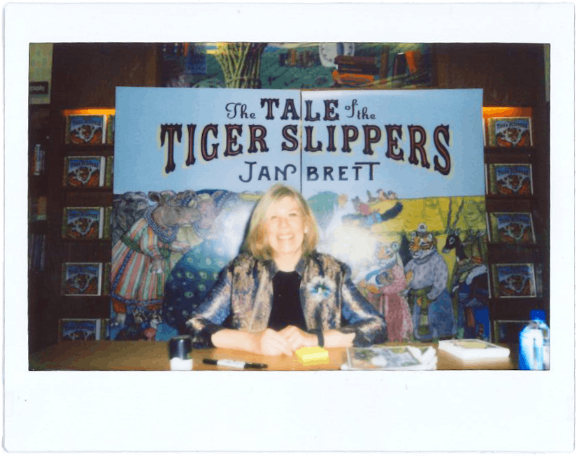 Jan Brett at a signing