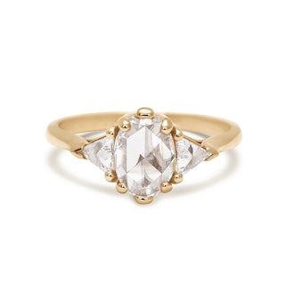 Oval Bea Ring