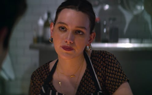 Love (Victoria Pedretti) in 'You' Season 2