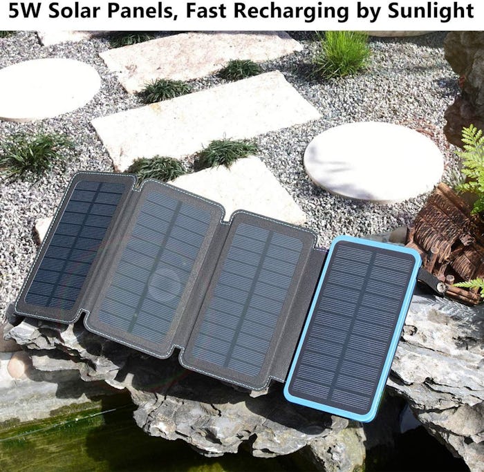 Hiluckey Solar Powered External Battery