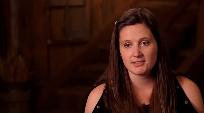 Tori Roloff took her 2-year-old son, Jackson, to the movies.