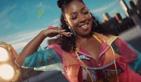 Still from e.l.f.'s "Eyes. Lips. Face." music video