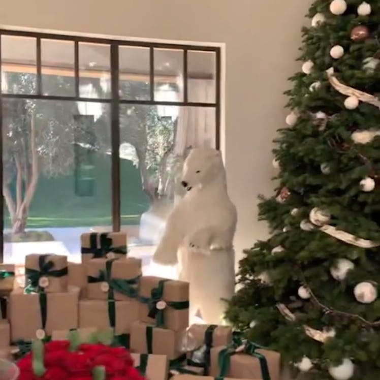 Photos of Kardashian Christmas Decorations To Inspire Your Holiday Party