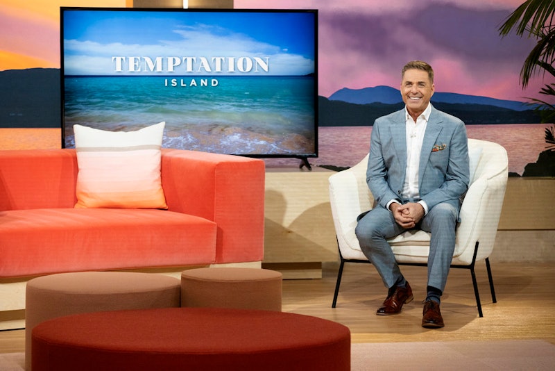 Temptation Island host Mark Walberg at the Season 2 finale