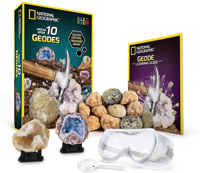 National Geographic Break Open 10 Premium Geodes Kit