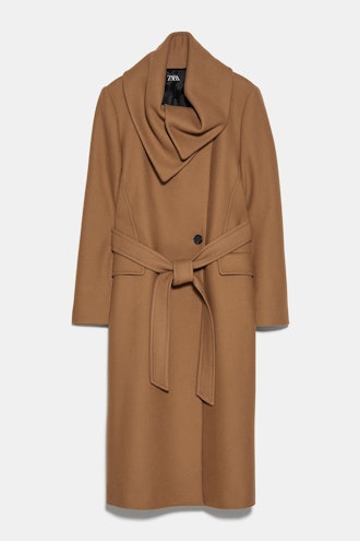 Coat With Wrap Collar 