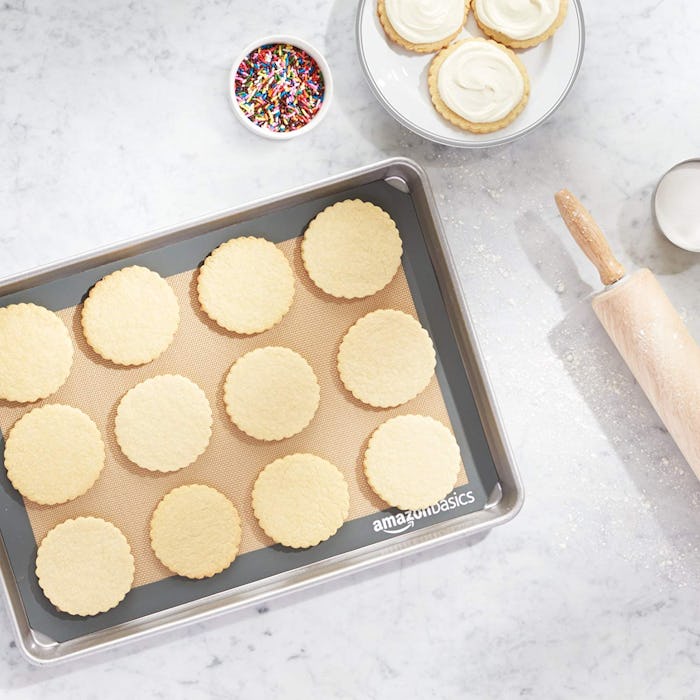 AmazonBasics Silicone Baking Mat Sheet