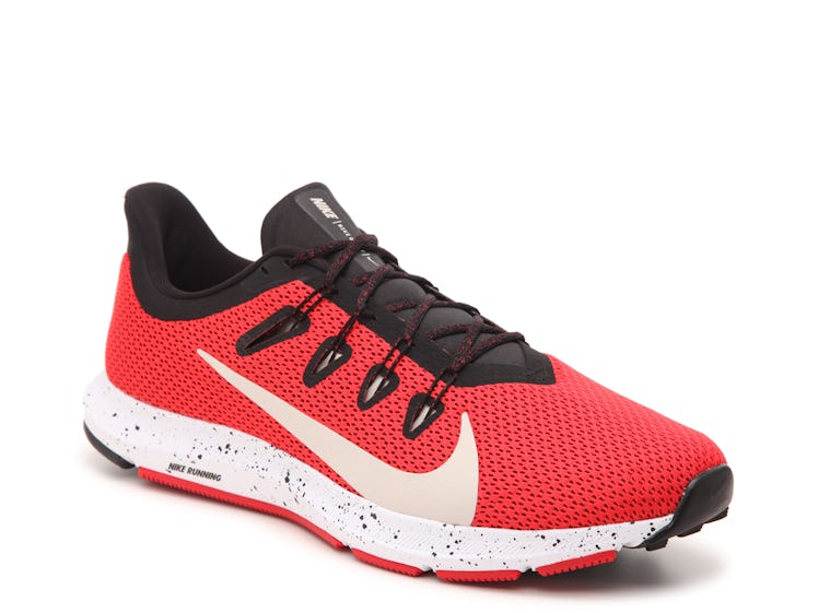 Quest 2 Running Shoe