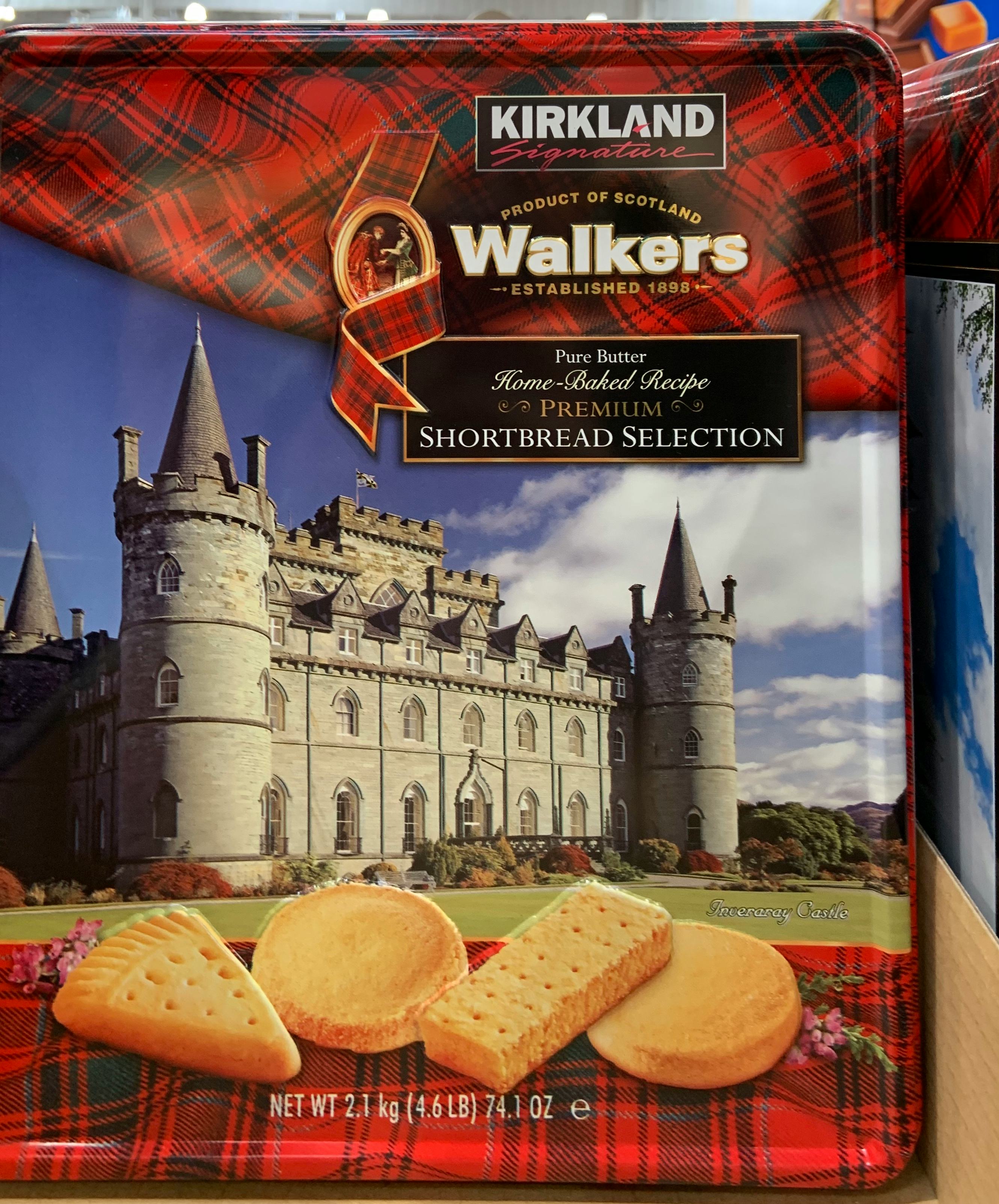 16 Best Holiday Desserts From Costco, Where 10 Goes A Long Way