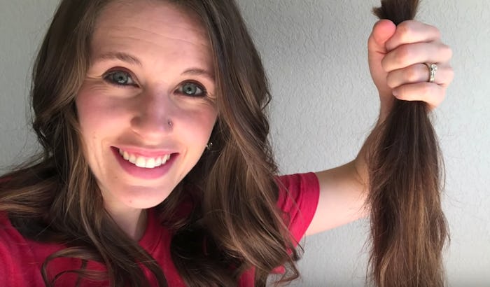 Jill Duggar cut off inches of her hair earlier this week and plans to donate the hair to charity.