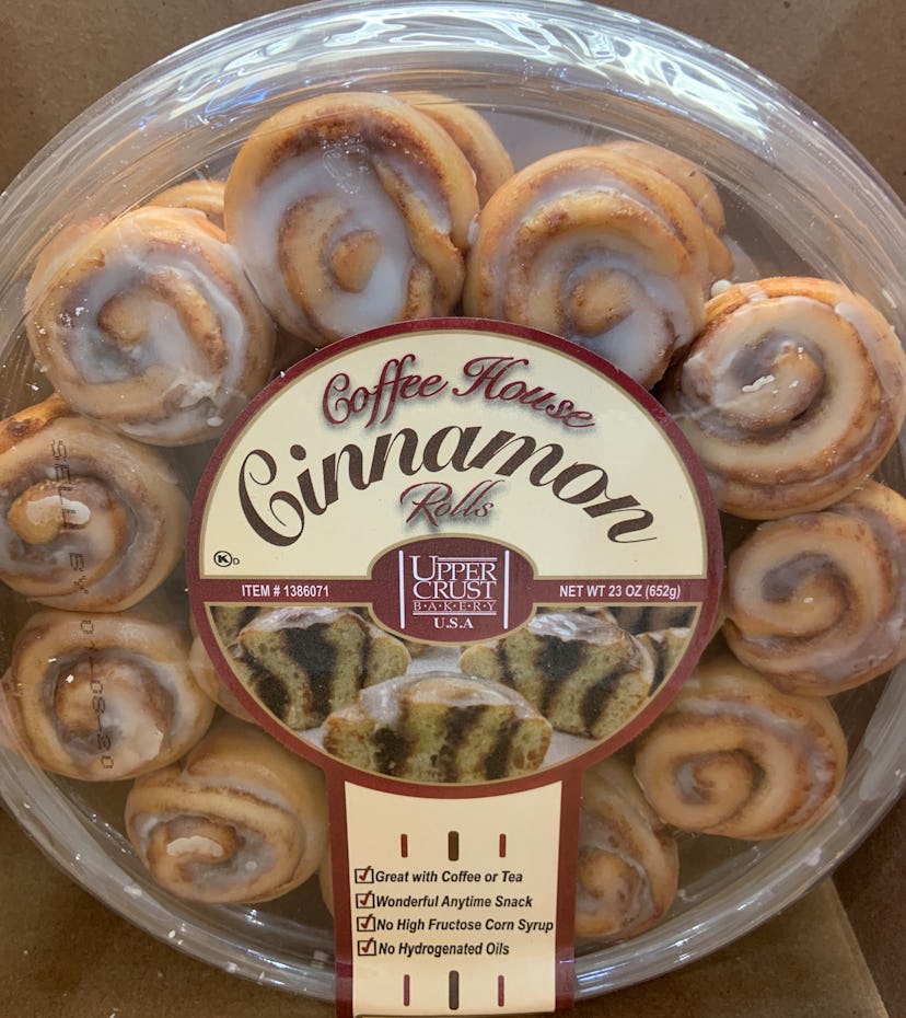 16 Best Holiday Desserts From Costco, Where 10 Goes A Long Way