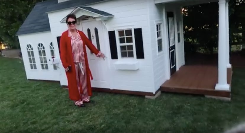 Kris Jenner presents a mansion.