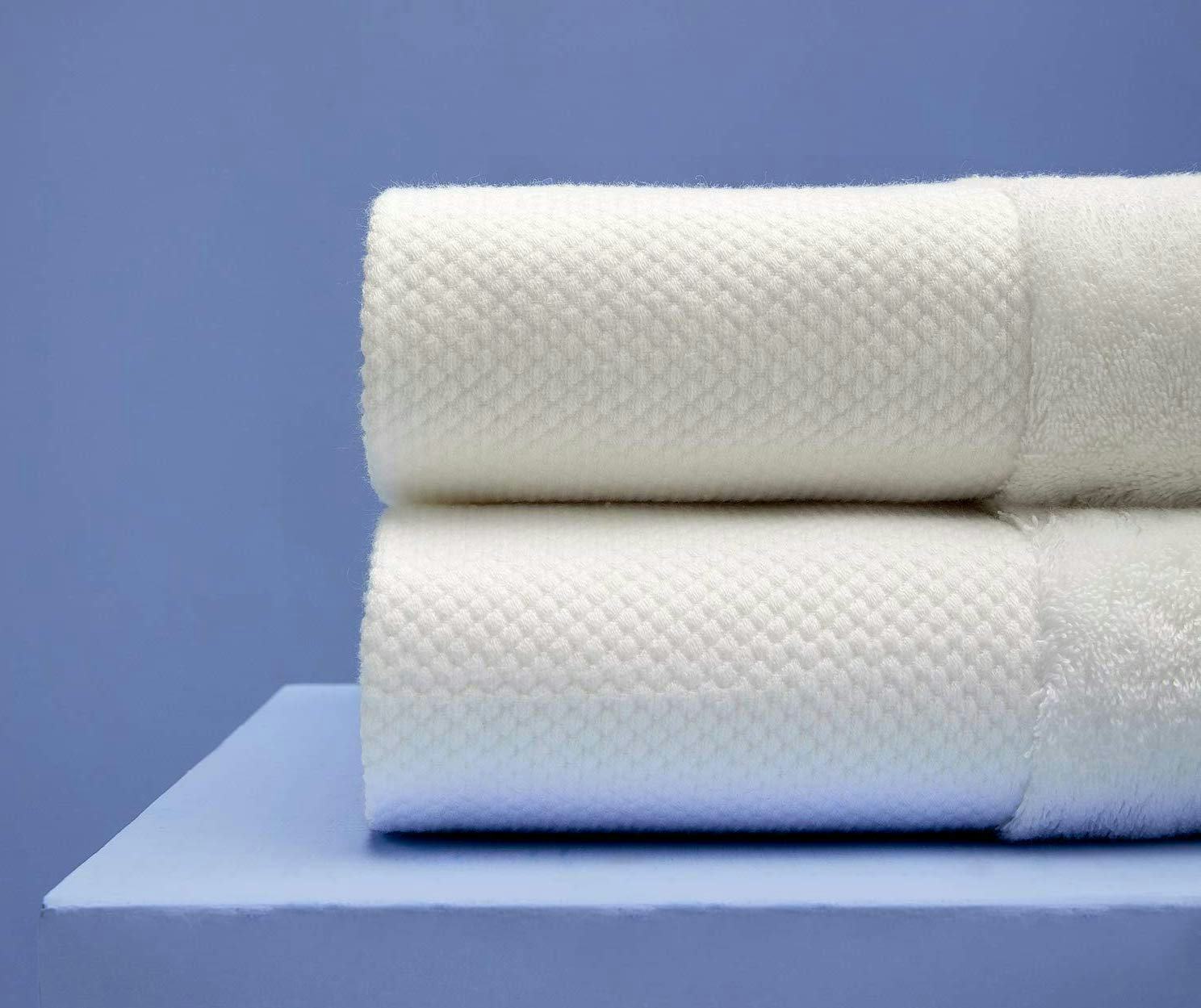 The 4 Best Luxury Bath Towels